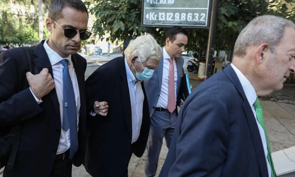 Folli Follie: Προφυλακιστέοι ο Δημήτρης και Τζώρτζης Κουτσολιούτσος